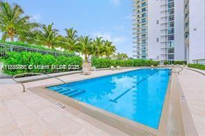 900 Biscayne Blvd #5104, Miami FL 33132
