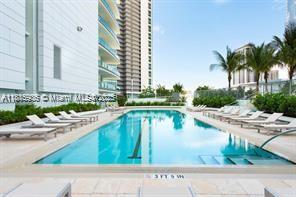 900 Biscayne Blvd #5104, Miami FL 33132