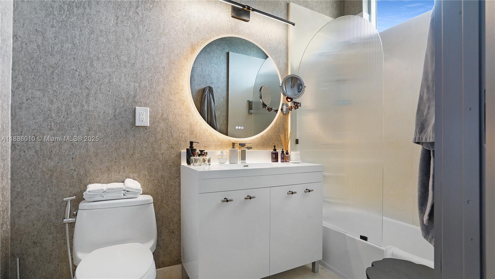 7934 West Dr #902, North Bay Village FL 33141