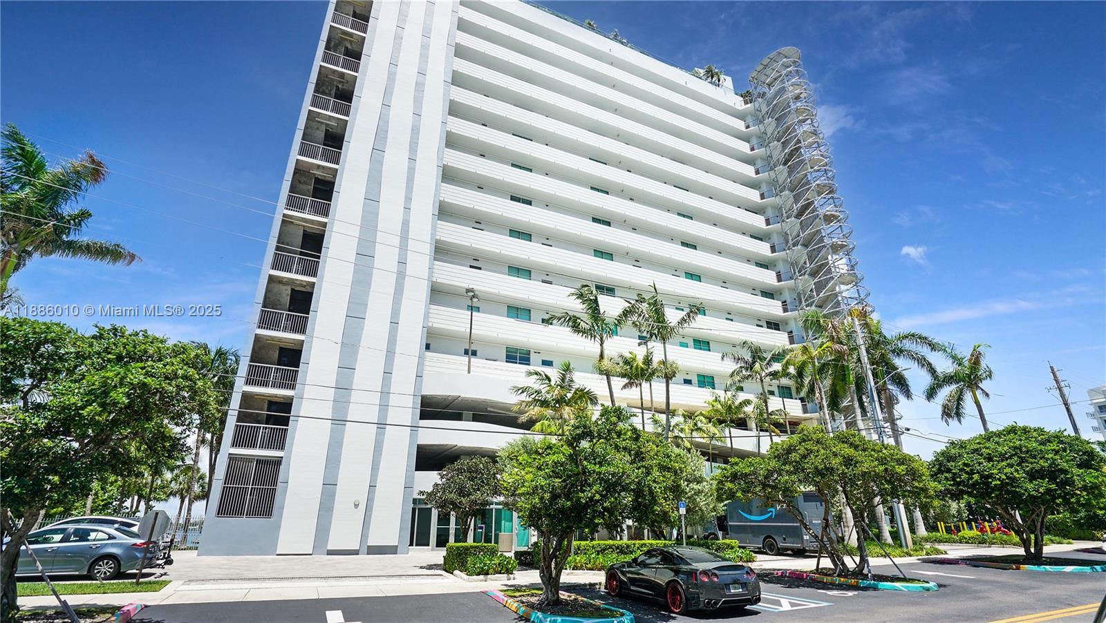 7934 West Dr #902, North Bay Village FL 33141