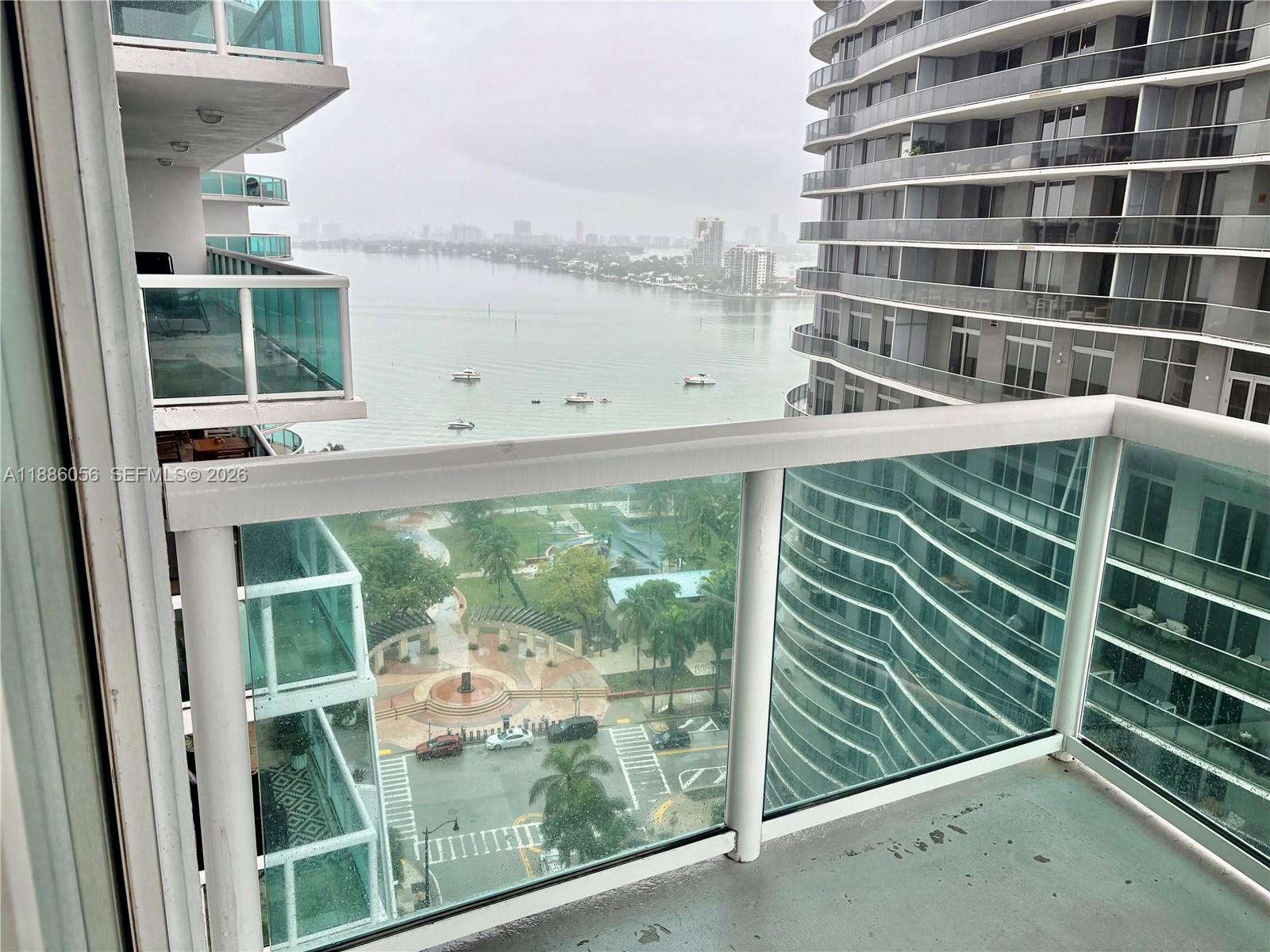 1800 N BAYSHORE DR #1715, Miami FL 33132