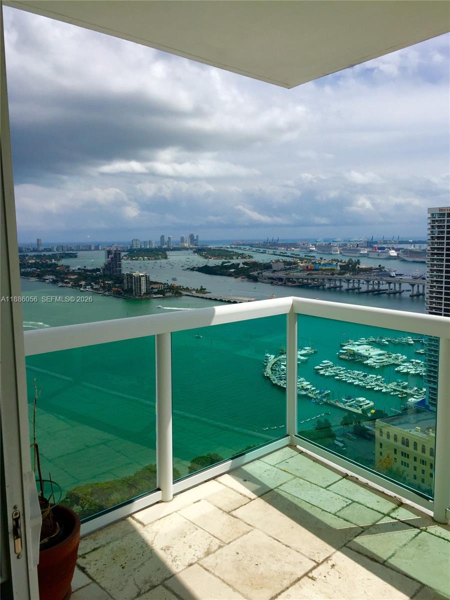 1800 N BAYSHORE DR #1715, Miami FL 33132