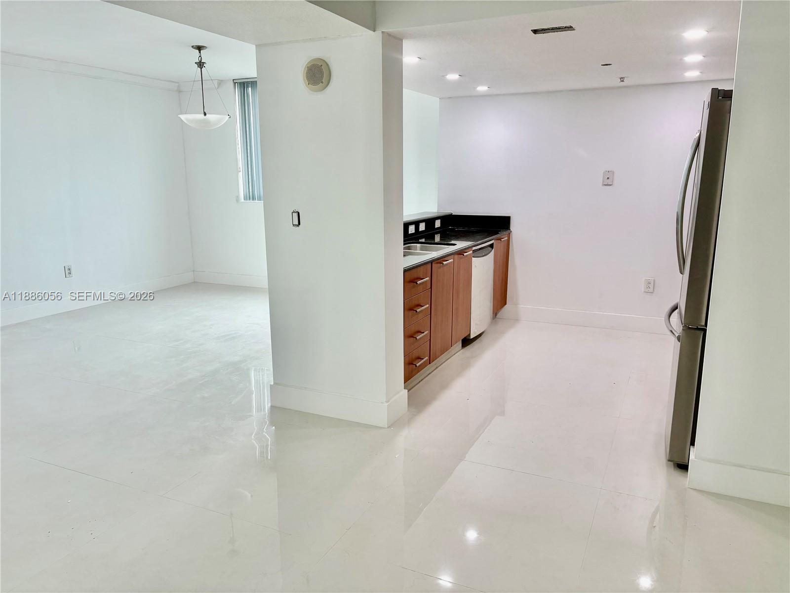 1800 N BAYSHORE DR #1715, Miami FL 33132