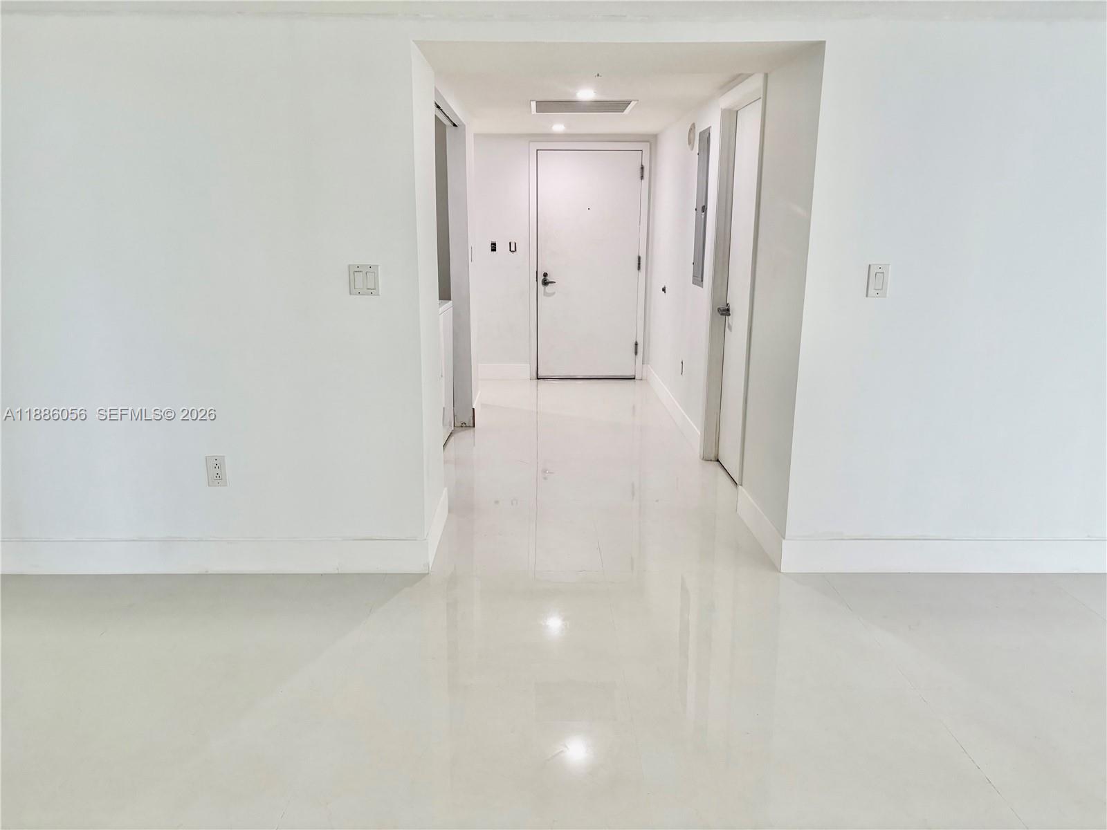 1800 N BAYSHORE DR #1715, Miami FL 33132