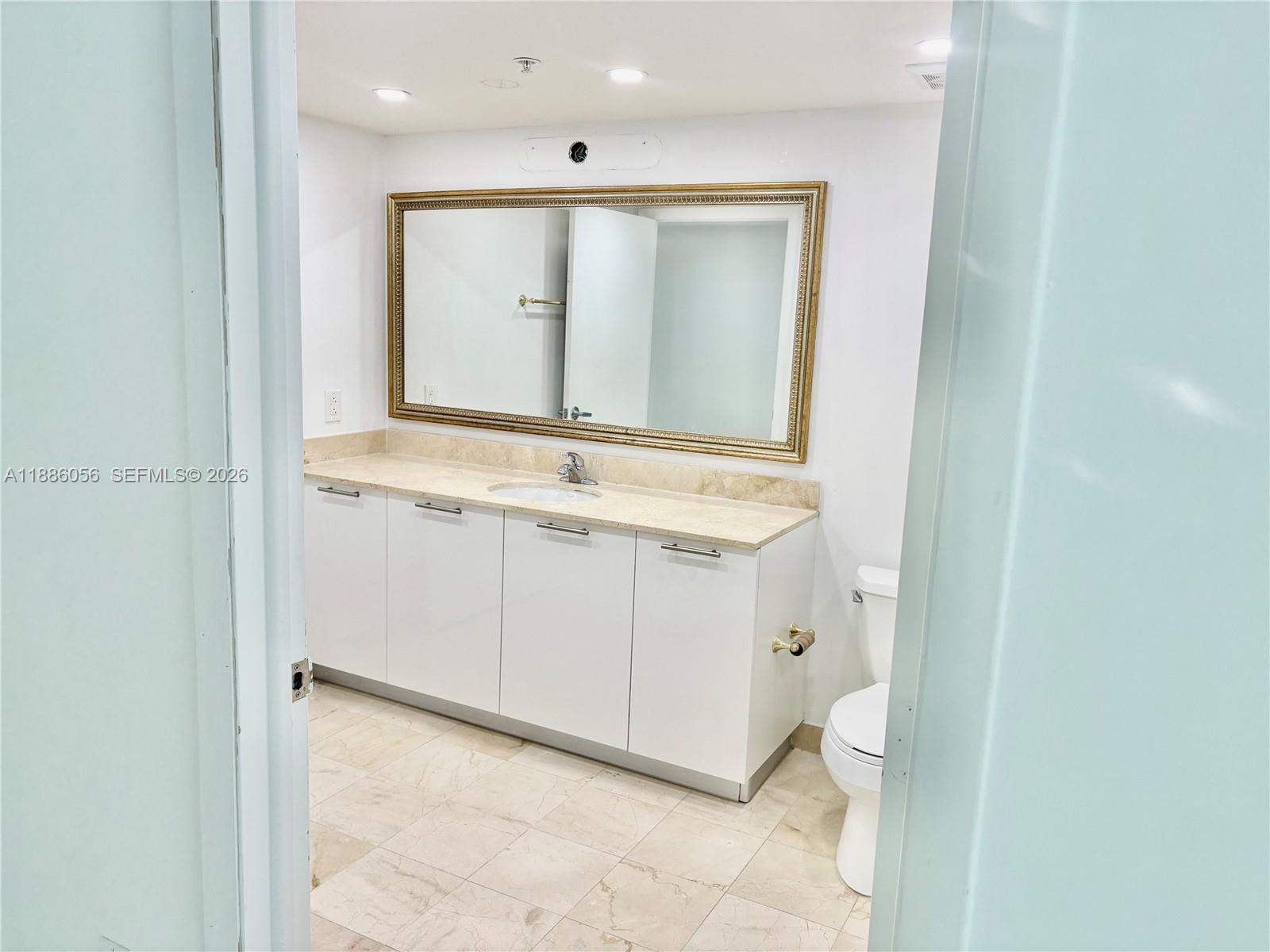 1800 N BAYSHORE DR #1715, Miami FL 33132