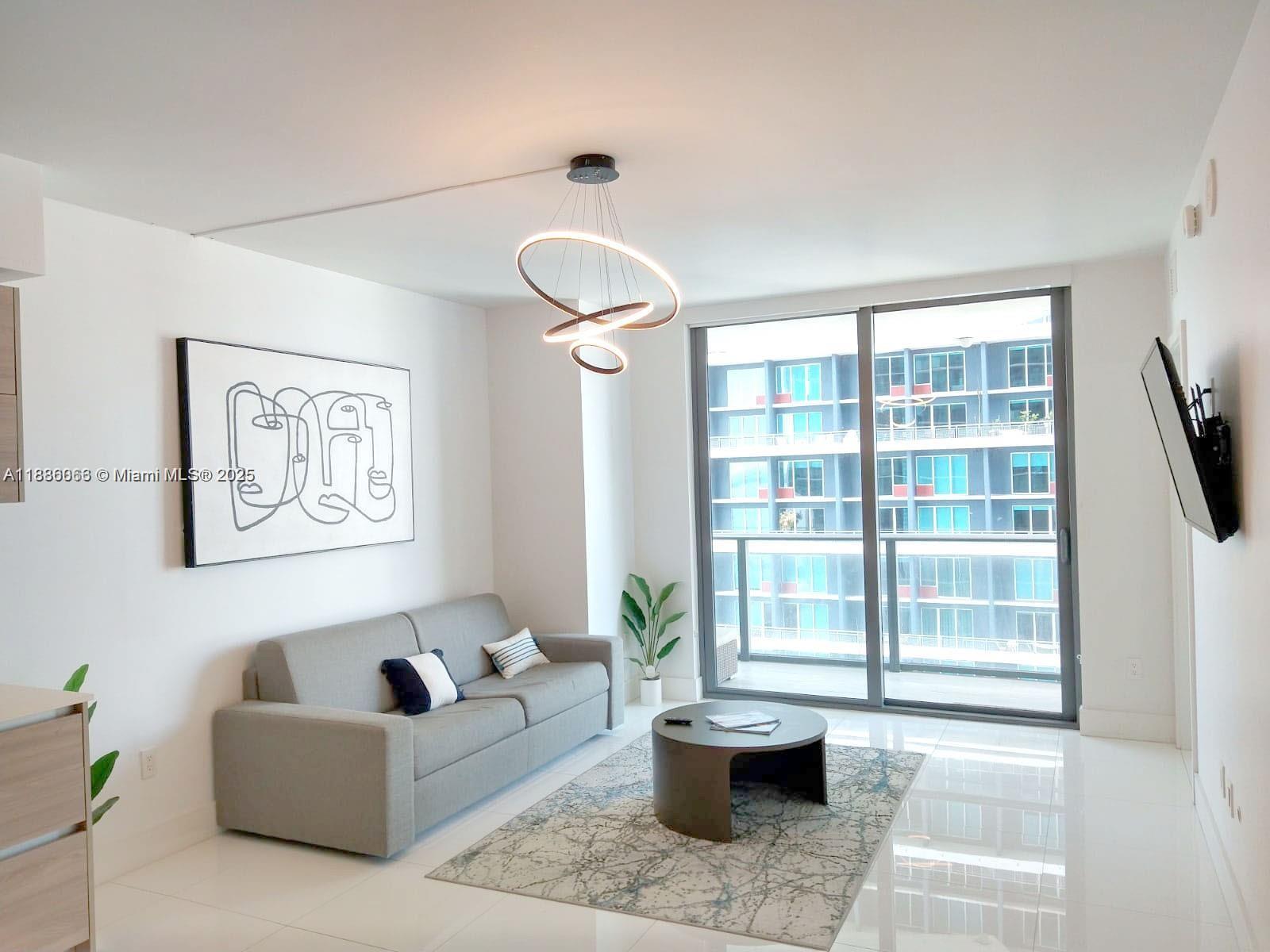 1300 S Miami Ave #2208, Miami FL 33130