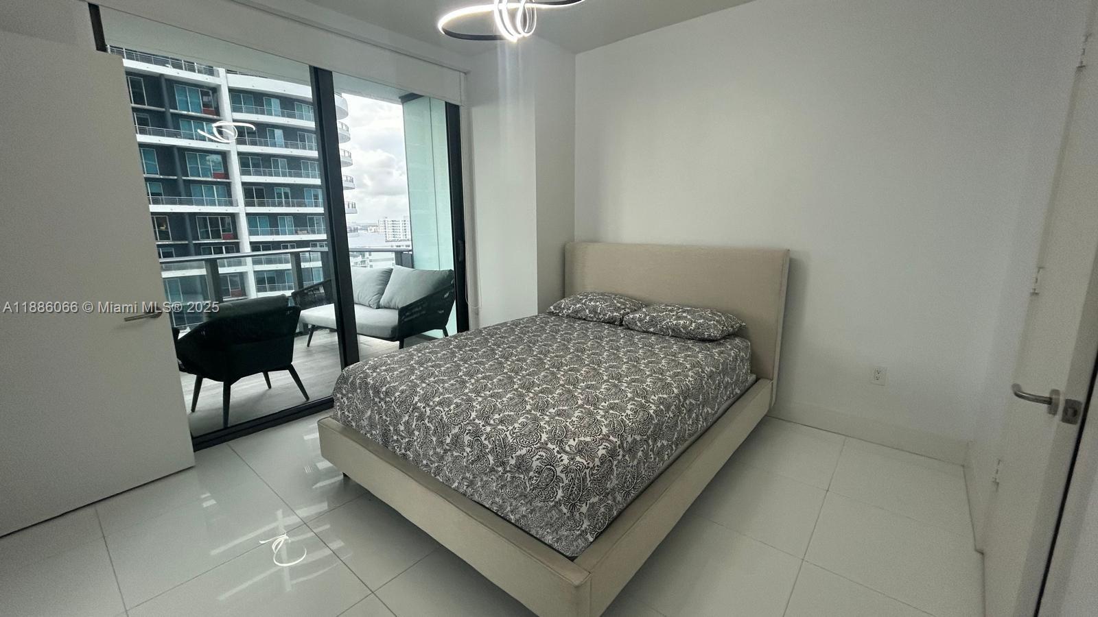 1300 S Miami Ave #2208, Miami FL 33130