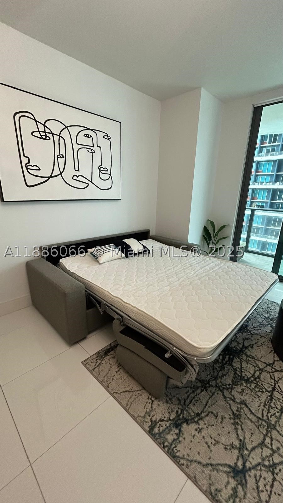 1300 S Miami Ave #2208, Miami FL 33130
