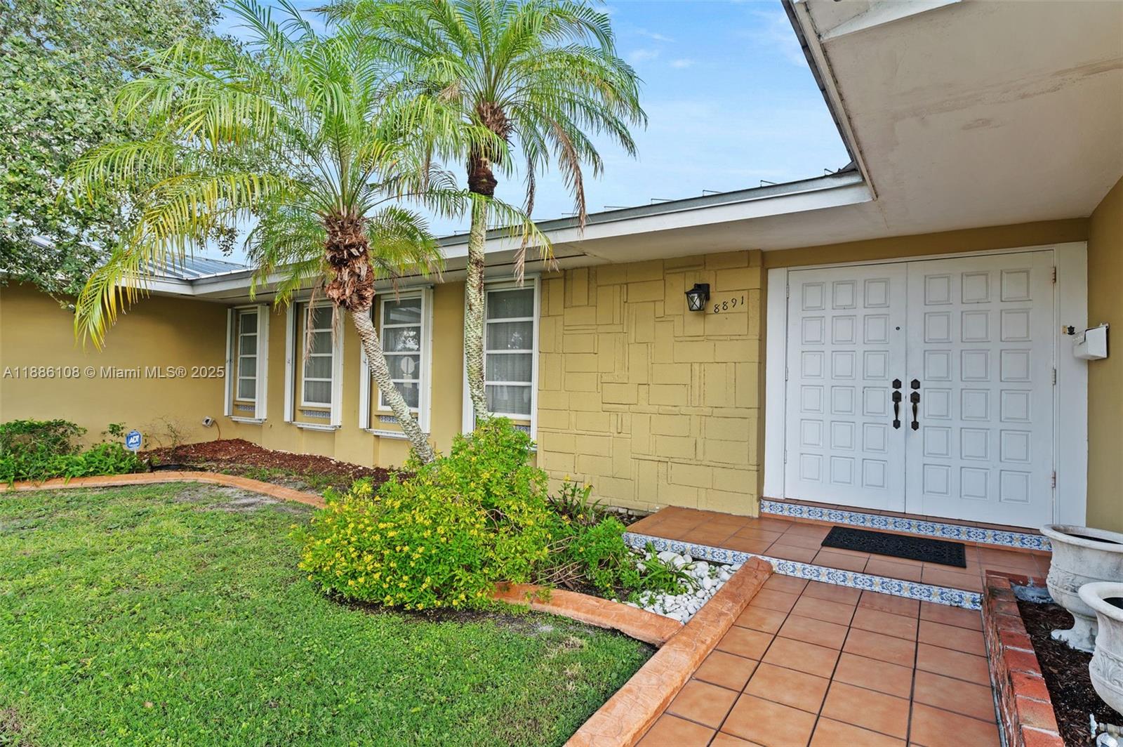 8891 SW 85th St, Miami FL 33173