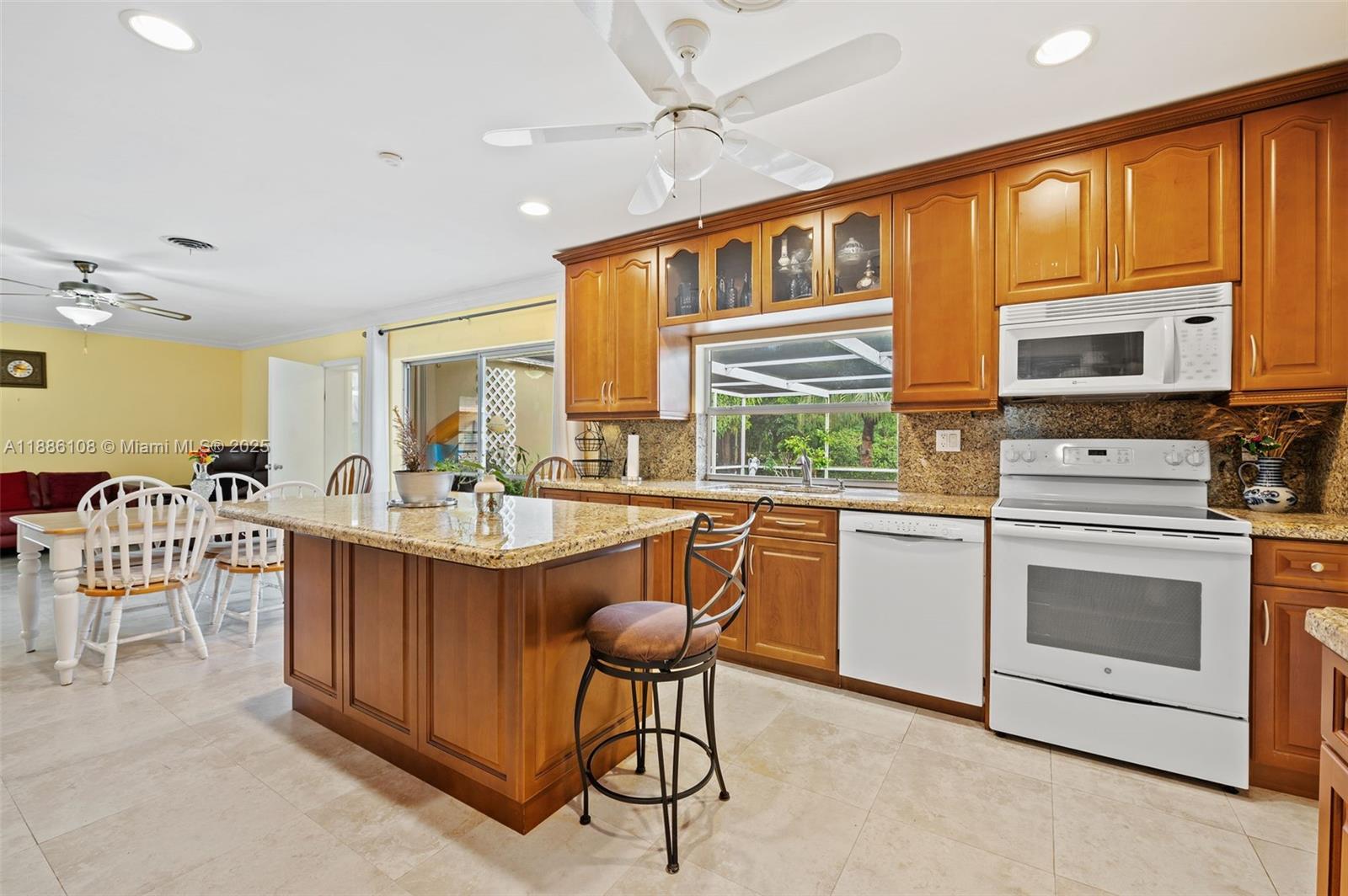 8891 SW 85th St, Miami FL 33173