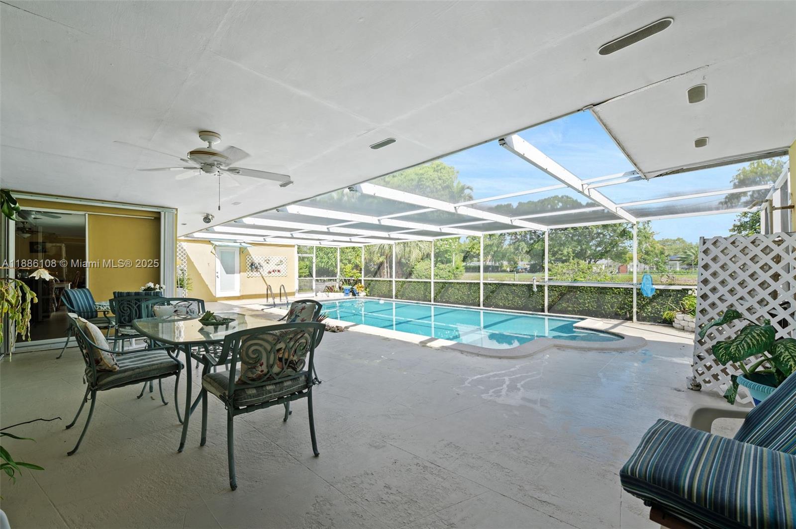 8891 SW 85th St, Miami FL 33173