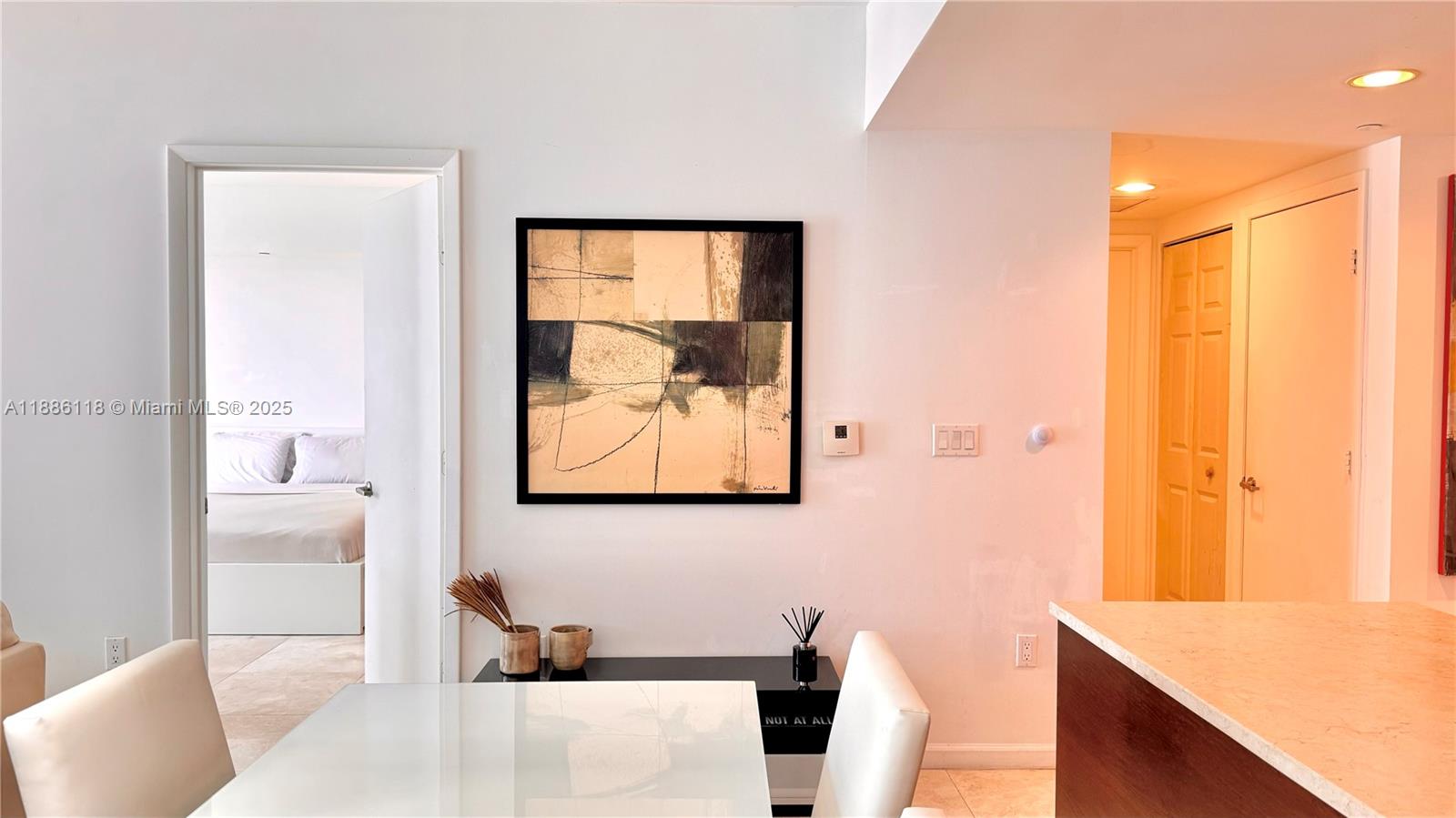475 Brickell Ave #2512, Miami FL 33131