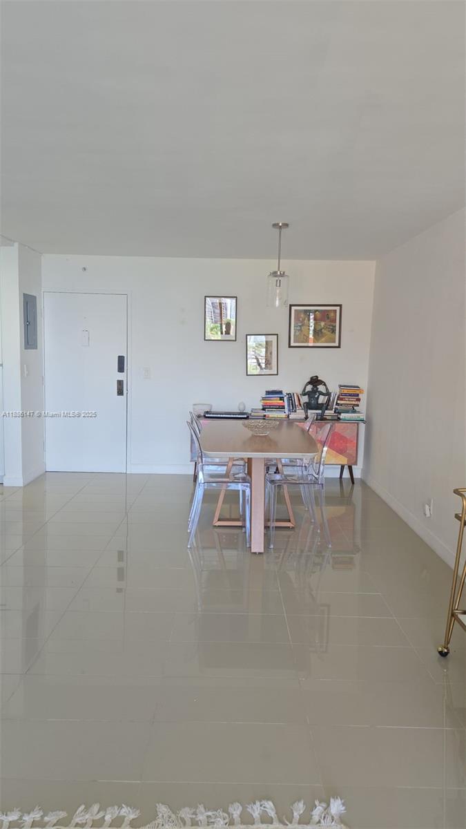 200 SE 15th Rd #8J, Miami FL 33129