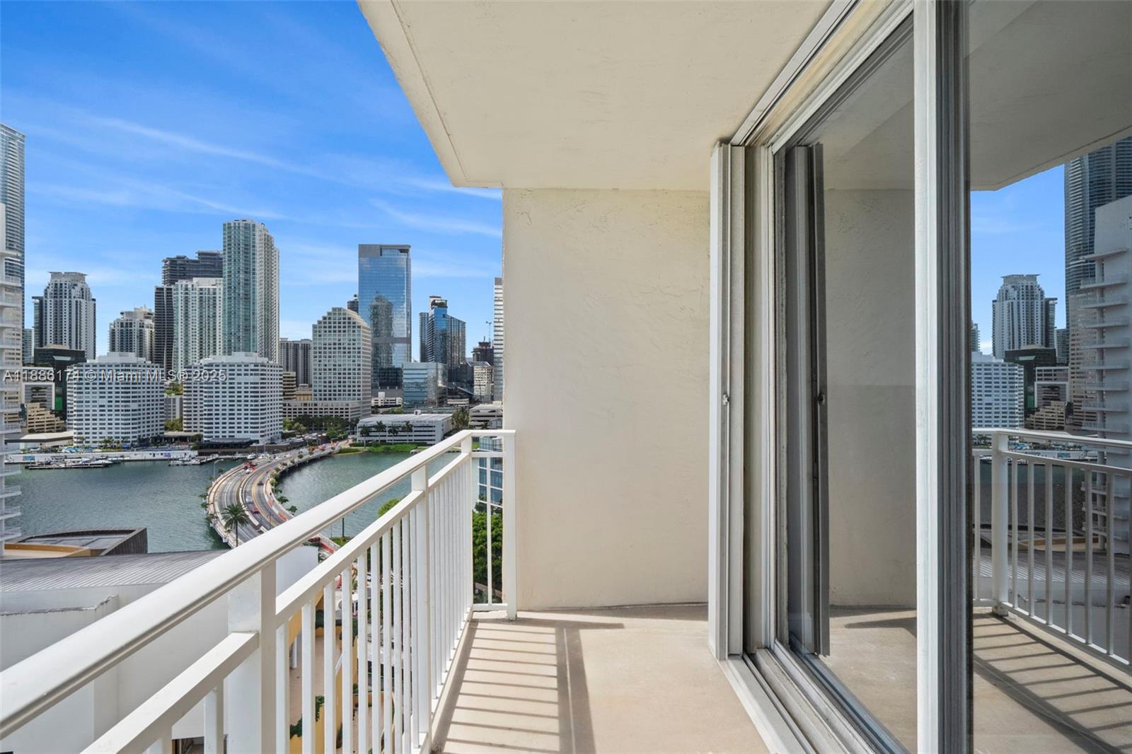 770 Claughton Island Dr #1706, Miami FL 33131