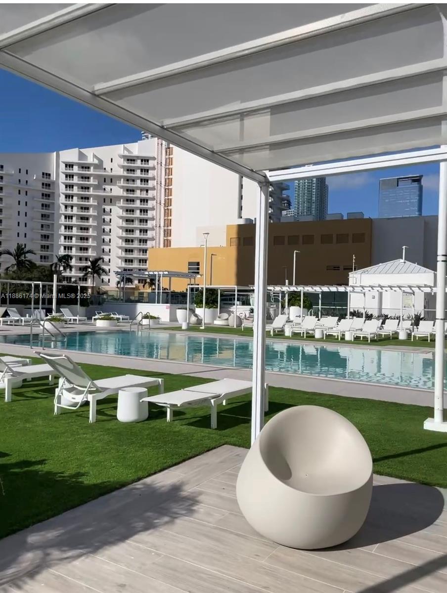 770 Claughton Island Dr #1706, Miami FL 33131