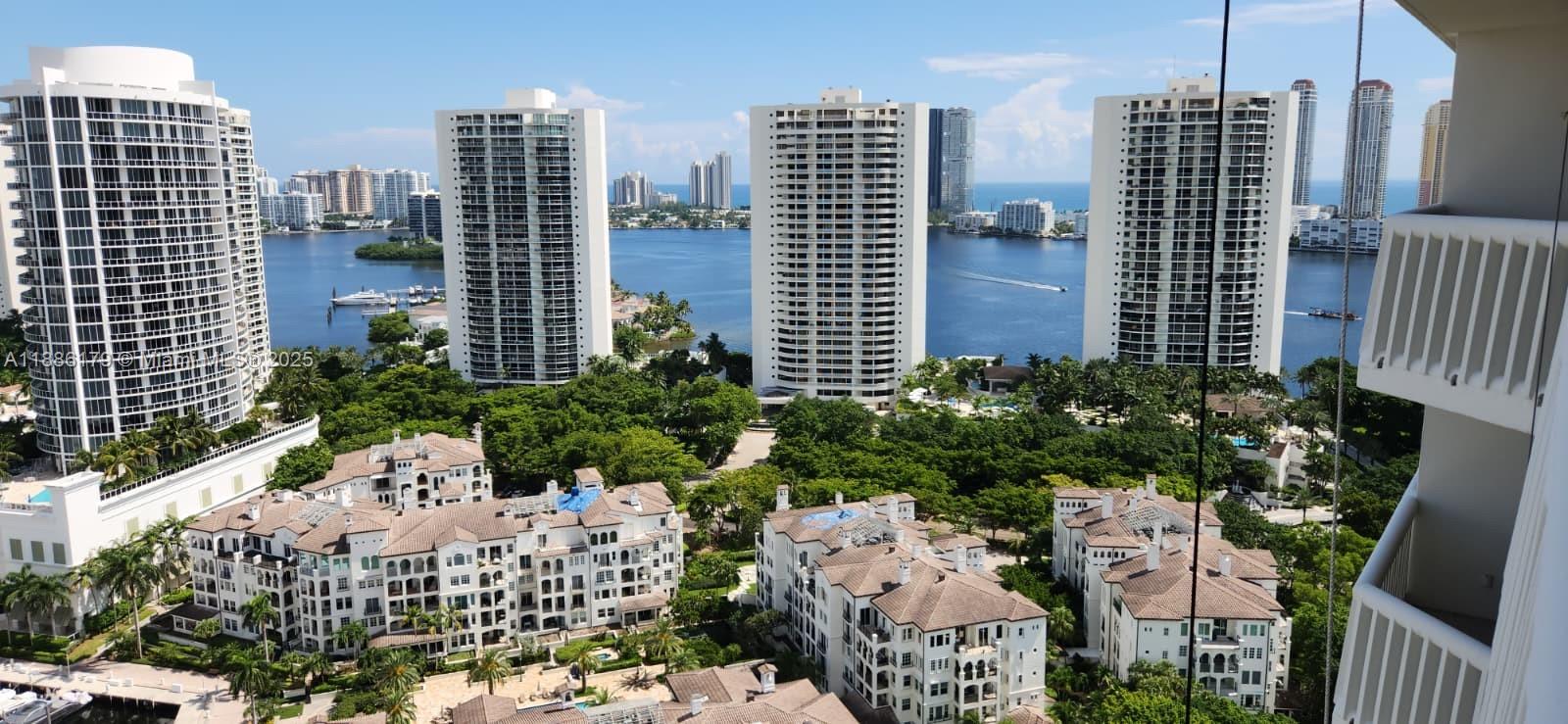 2000 Island Blvd #2605, Aventura FL 33160
