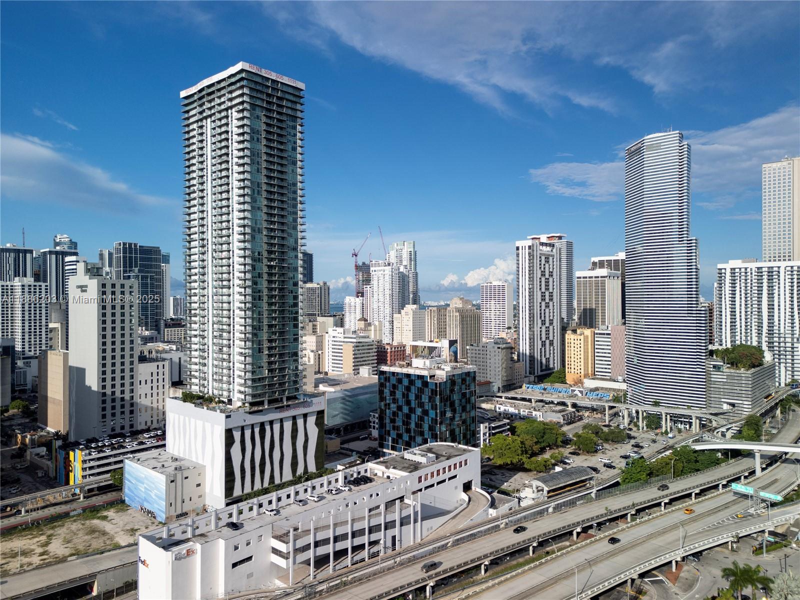 90 SW 3rd St #3705, Miami FL 33130