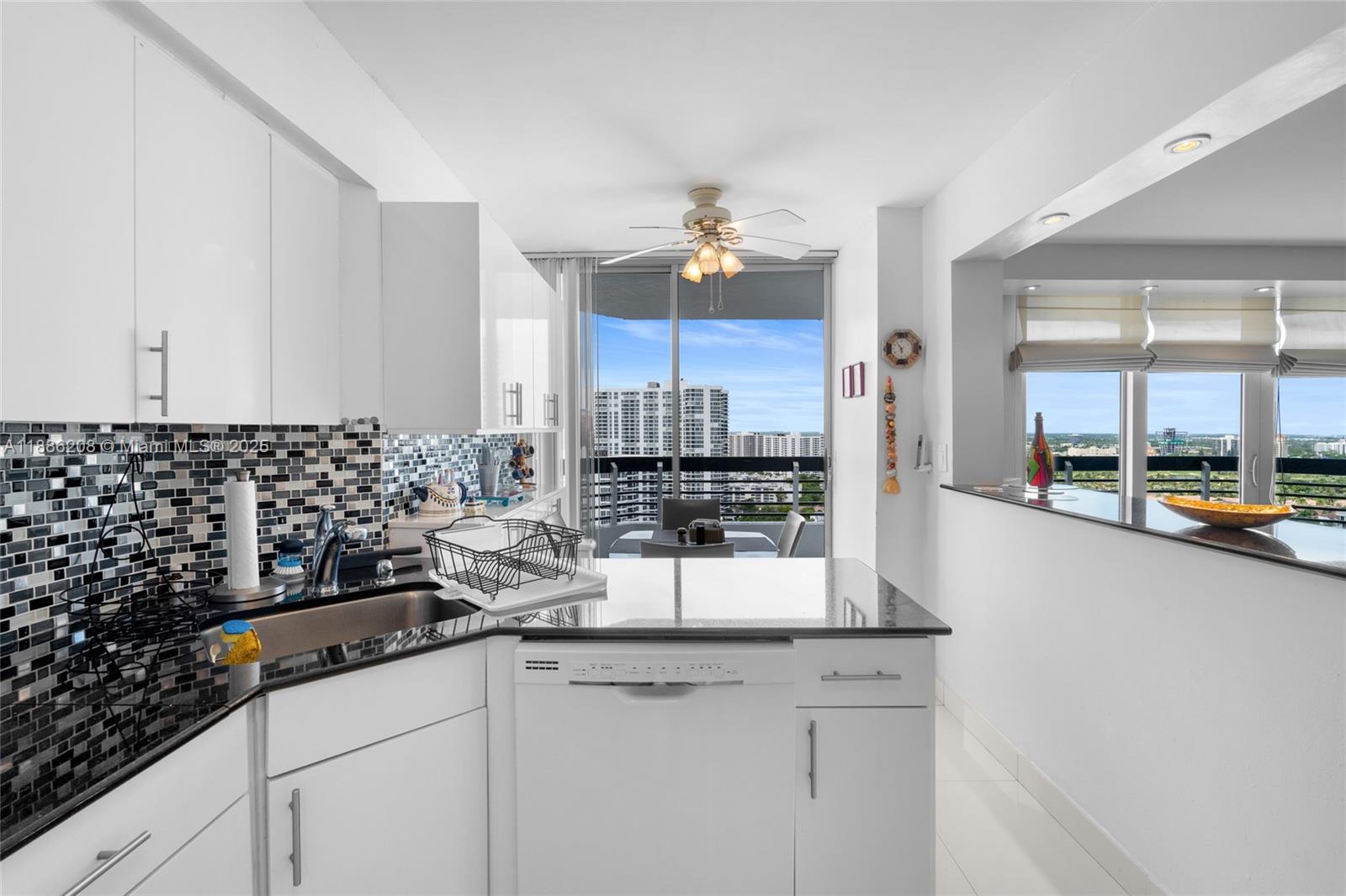 19195 Mystic Pointe Dr #2502, Aventura FL 33180