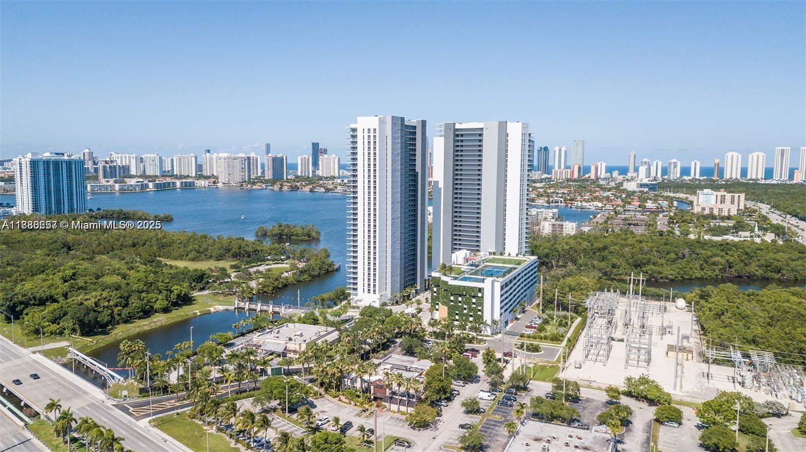 16385 Biscayne Blvd #904, North Miami Beach FL 33160