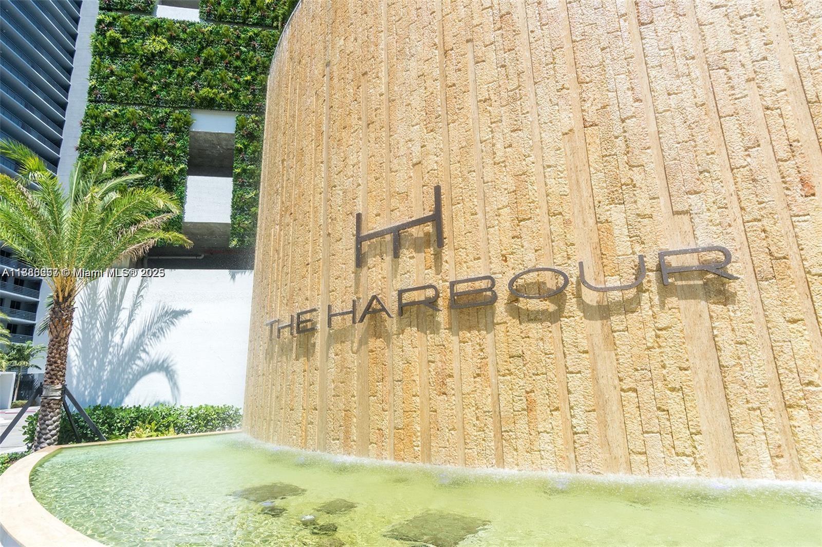 16385 Biscayne Blvd #904, North Miami Beach FL 33160