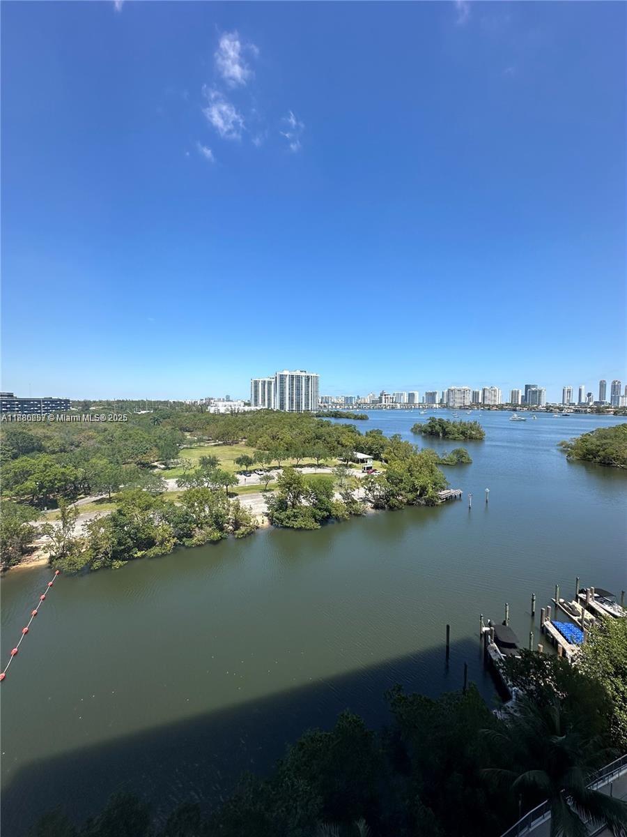 16385 Biscayne Blvd #904, North Miami Beach FL 33160