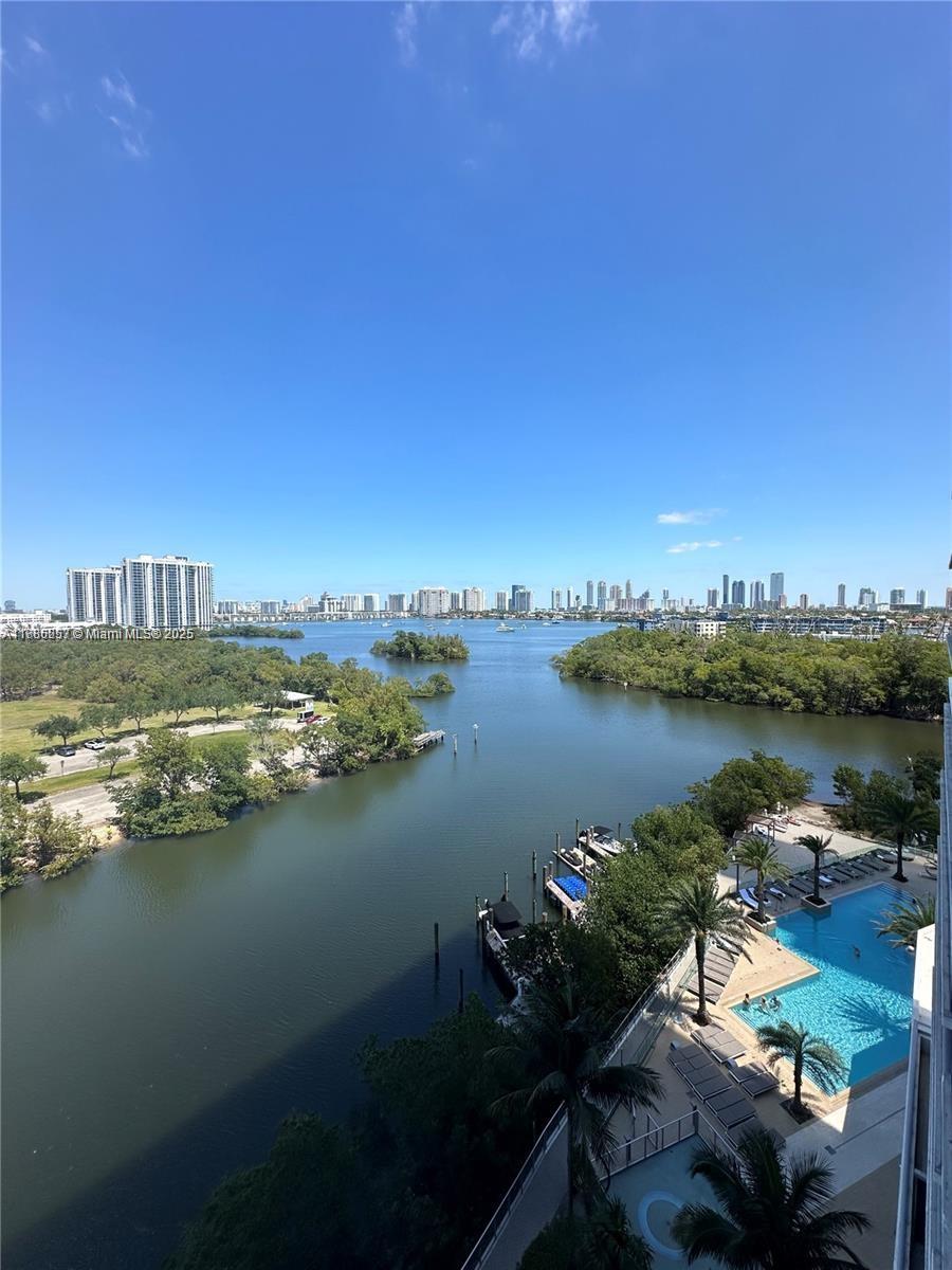16385 Biscayne Blvd #904, North Miami Beach FL 33160