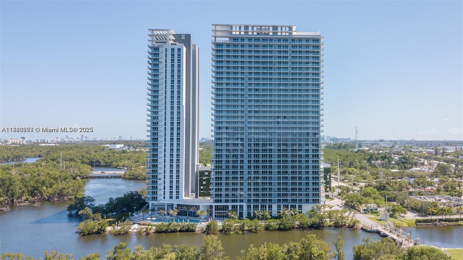 16385 Biscayne Blvd #904, North Miami Beach FL 33160