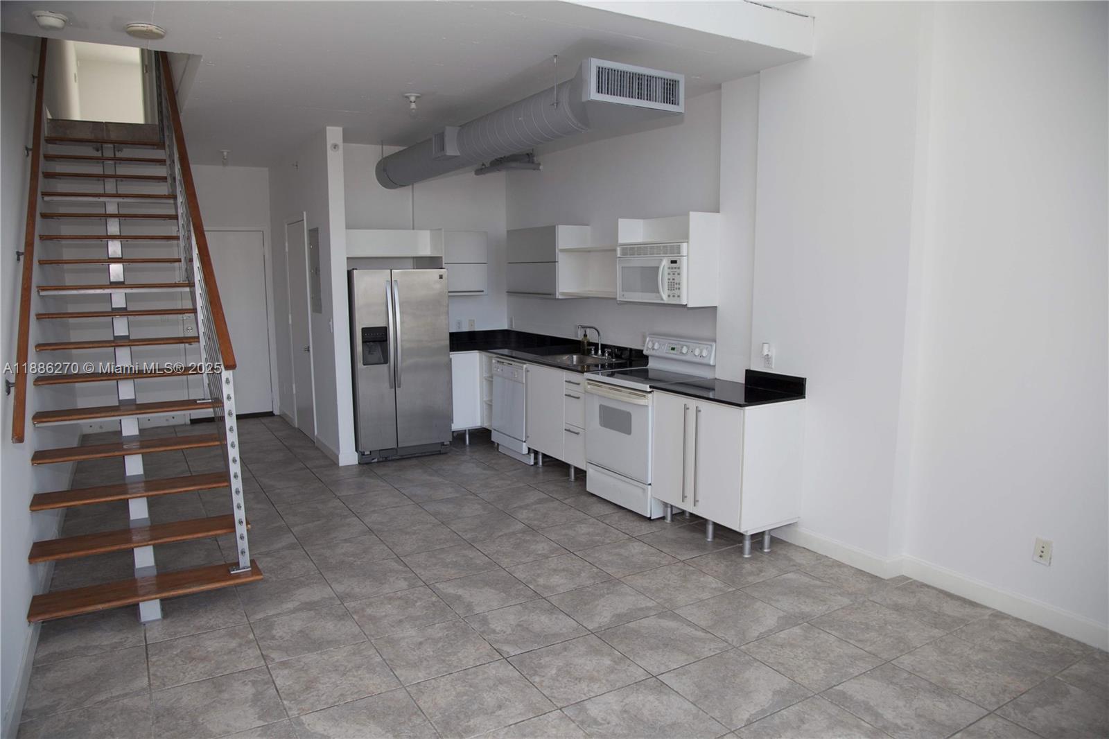 690 SW 1st Ct #2522, Miami FL 33130