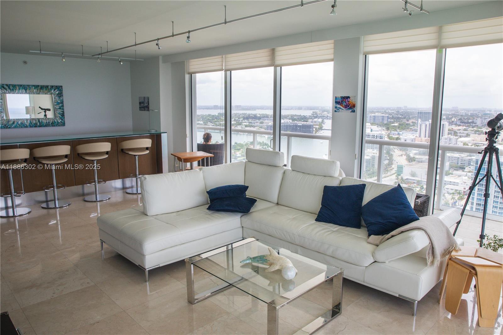 6365 Collins Ave #3201, Miami Beach FL 33141