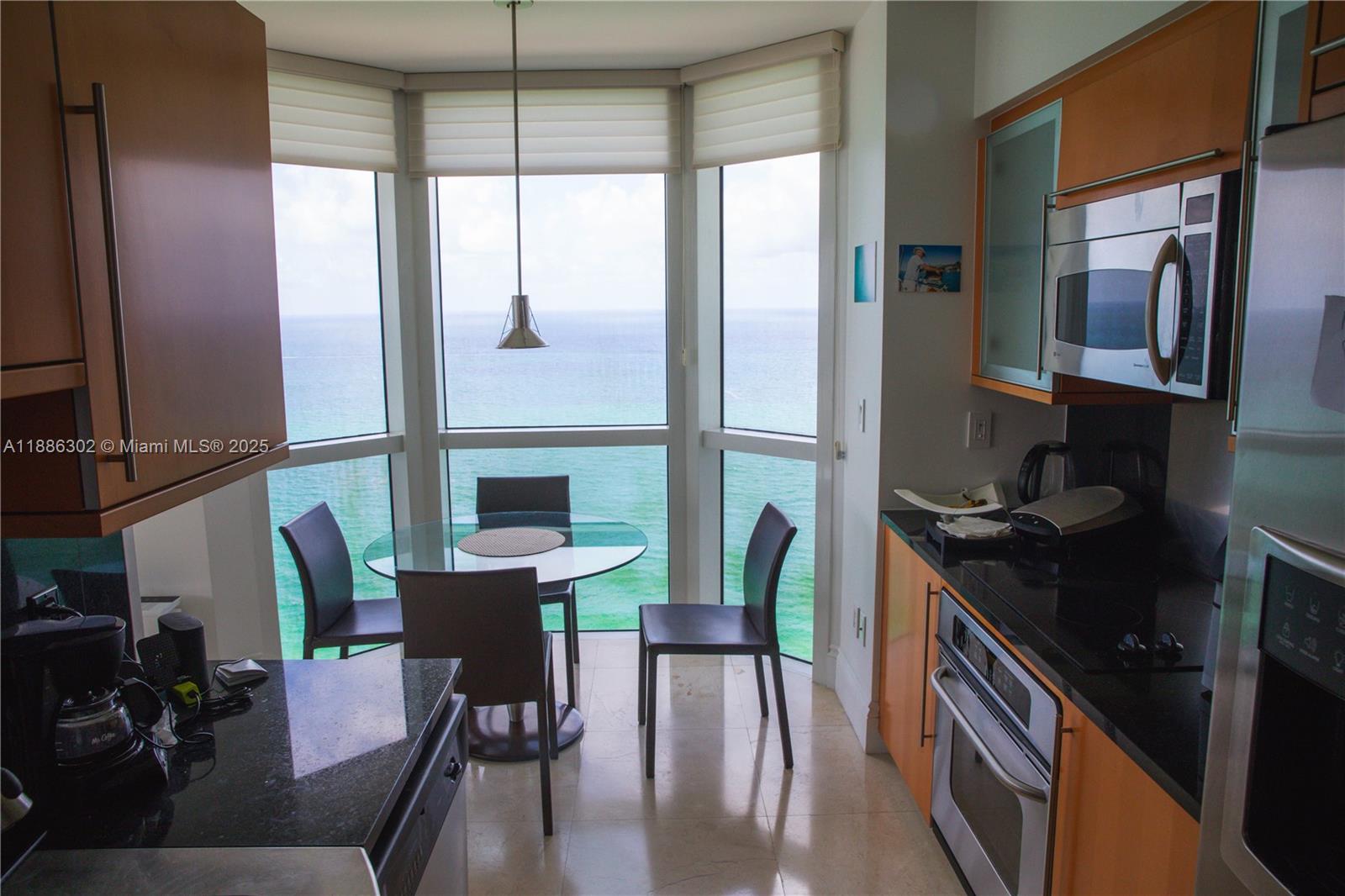 6365 Collins Ave #3201, Miami Beach FL 33141