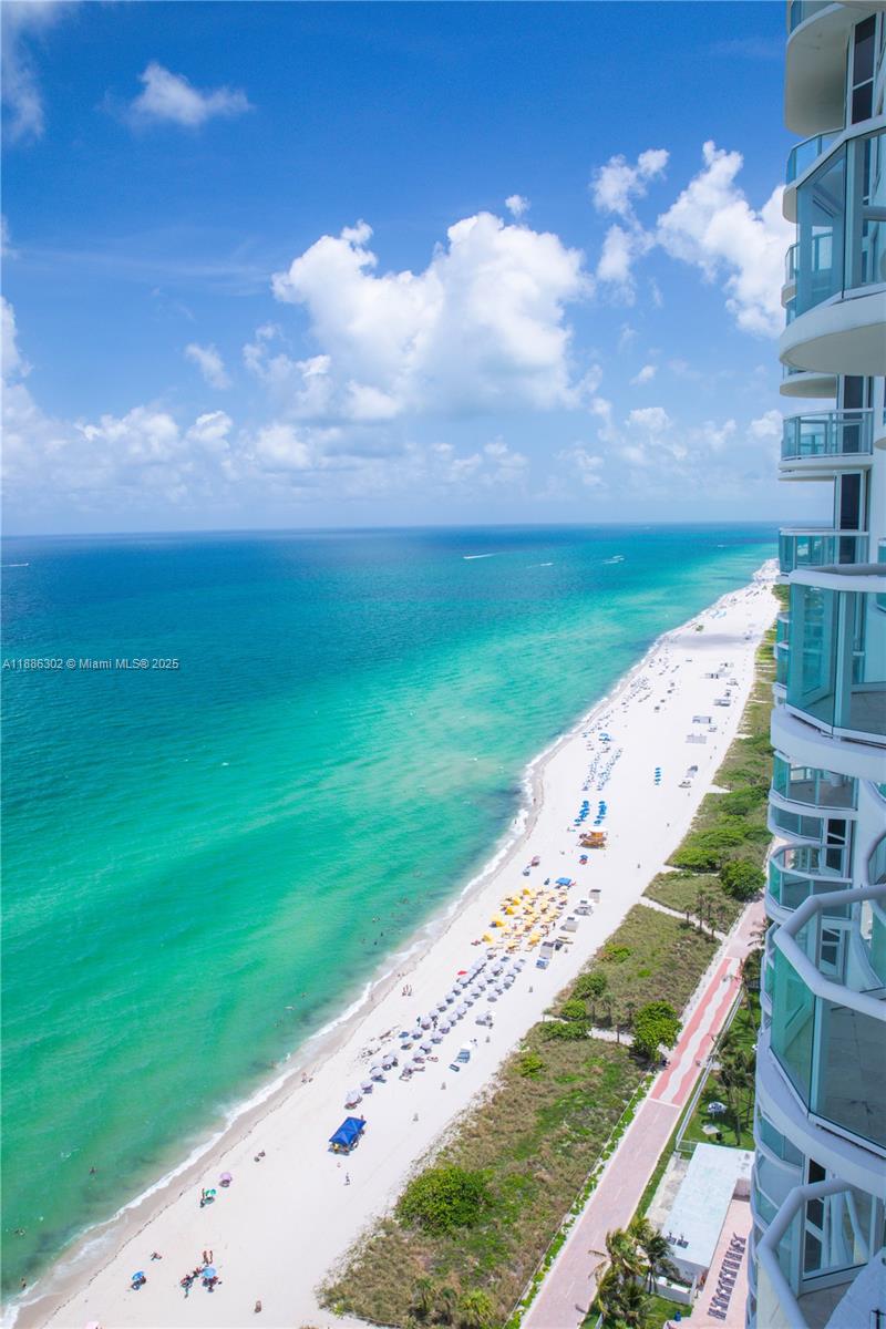 6365 Collins Ave #3201, Miami Beach FL 33141