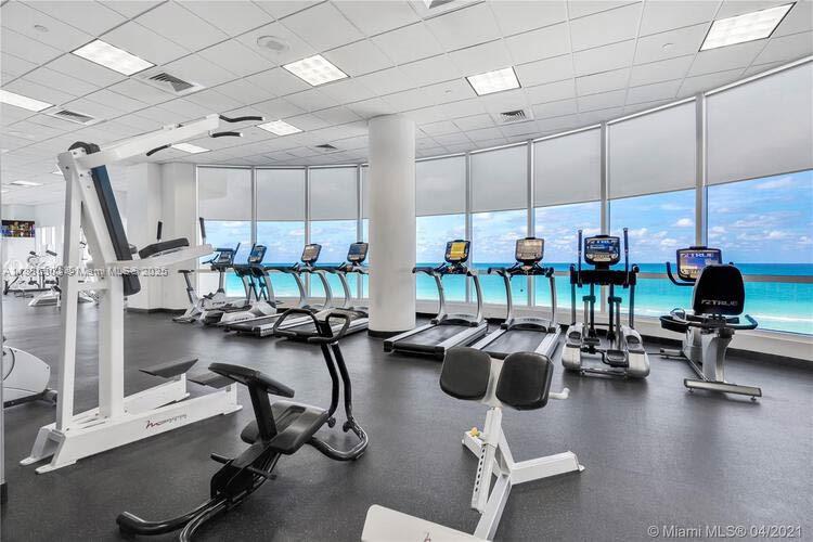 6365 Collins Ave #3201, Miami Beach FL 33141