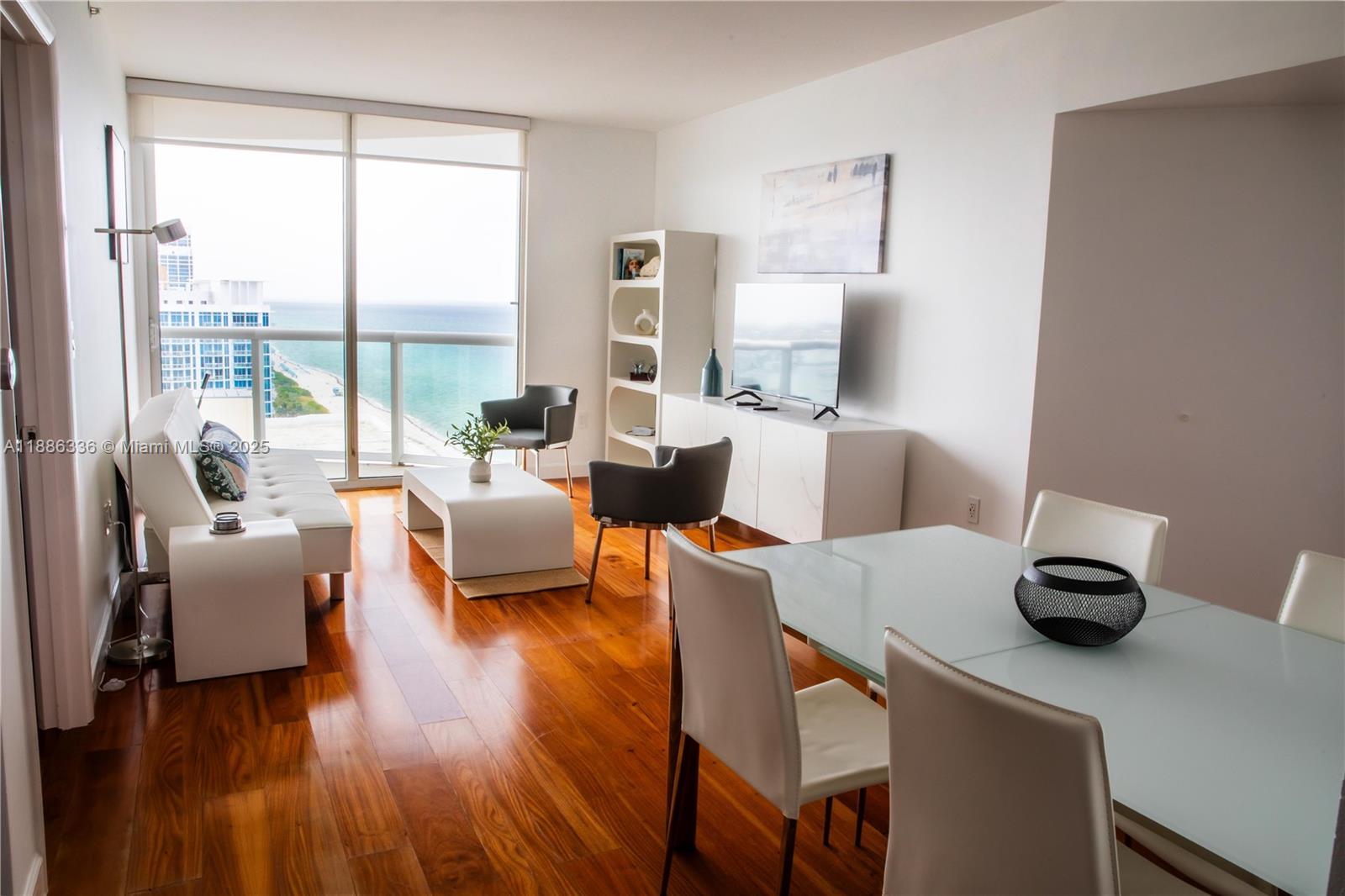 6365 Collins Ave #2311, Miami Beach FL 33141