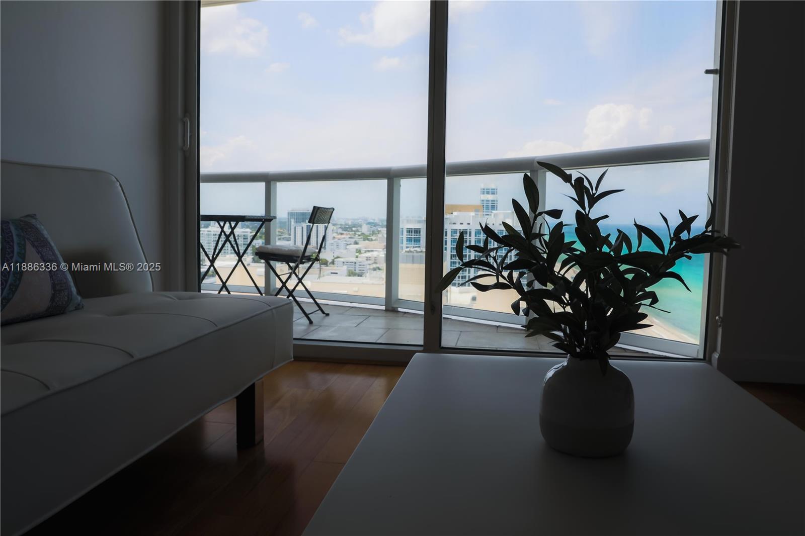 6365 Collins Ave #2311, Miami Beach FL 33141