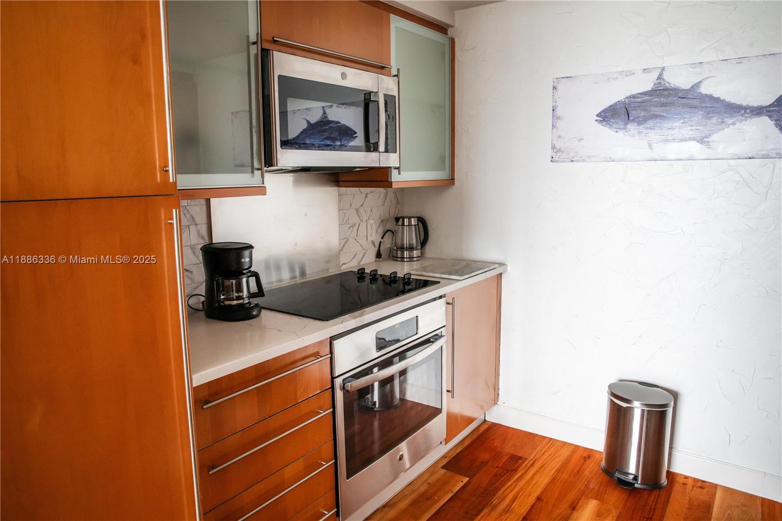 6365 Collins Ave #2311, Miami Beach FL 33141