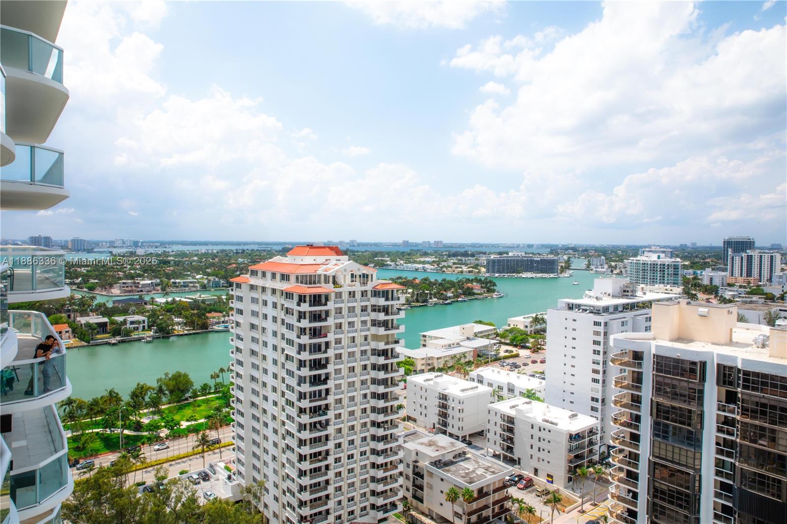 6365 Collins Ave #2311, Miami Beach FL 33141