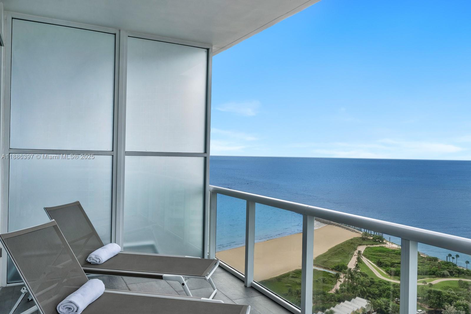 50 S Pointe Dr #2903, Miami Beach FL 33139