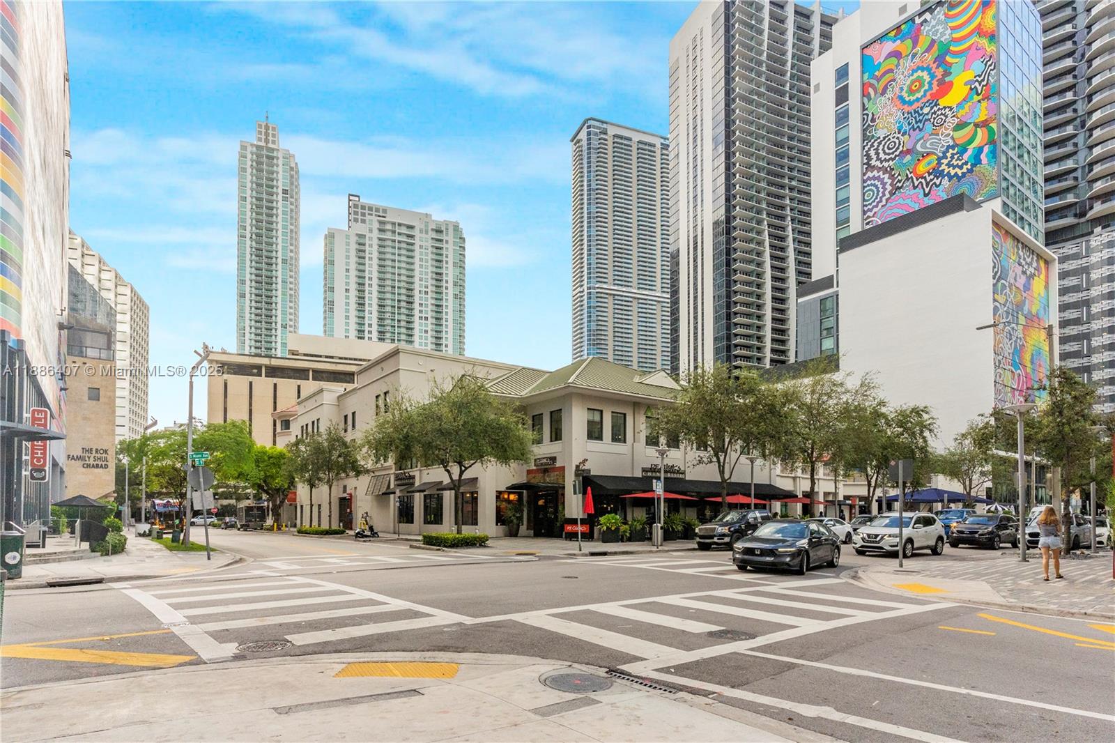 55 SW 9th St #3402, Miami FL 33130