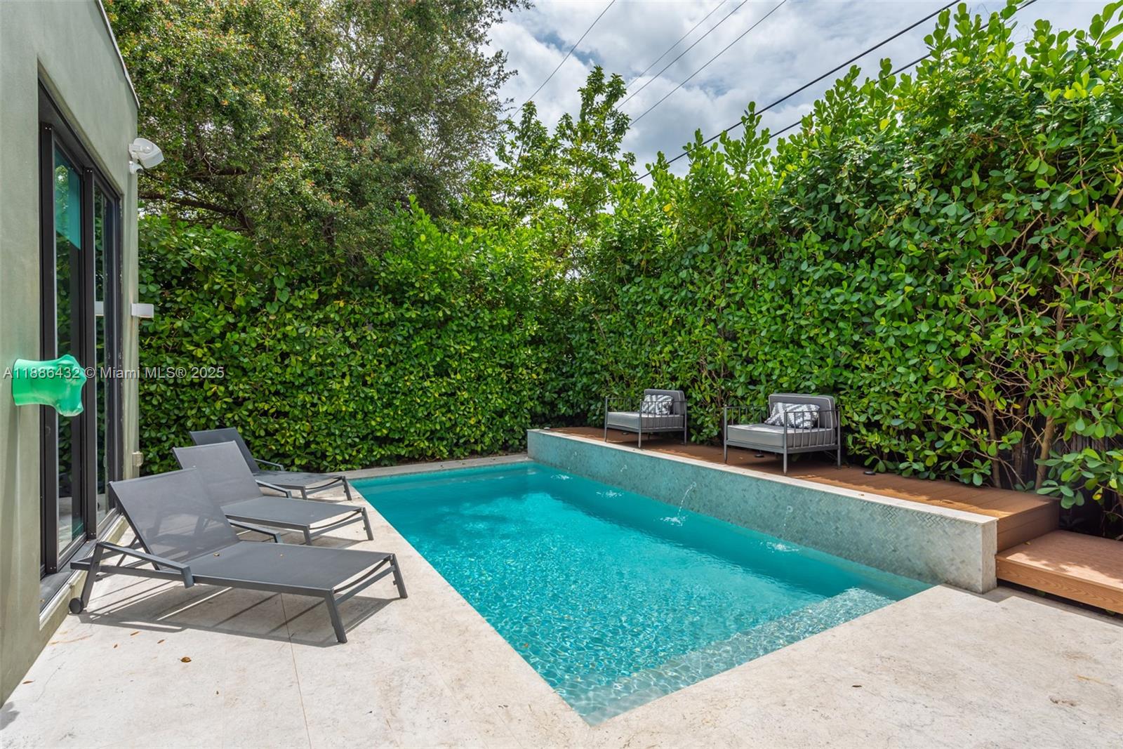 4675 NE 2nd Ave, Miami FL 33137