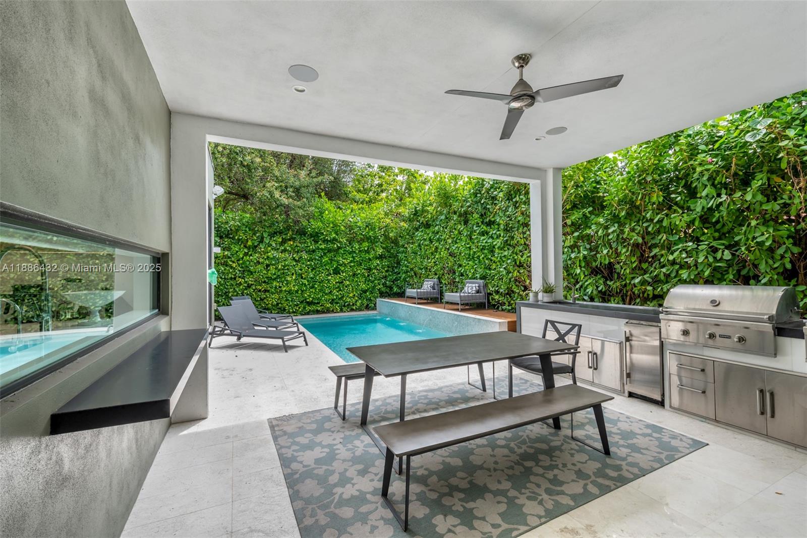 4675 NE 2nd Ave, Miami FL 33137