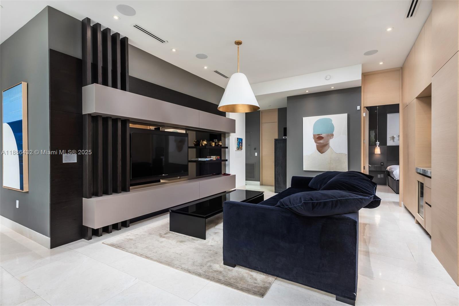 4675 NE 2nd Ave, Miami FL 33137