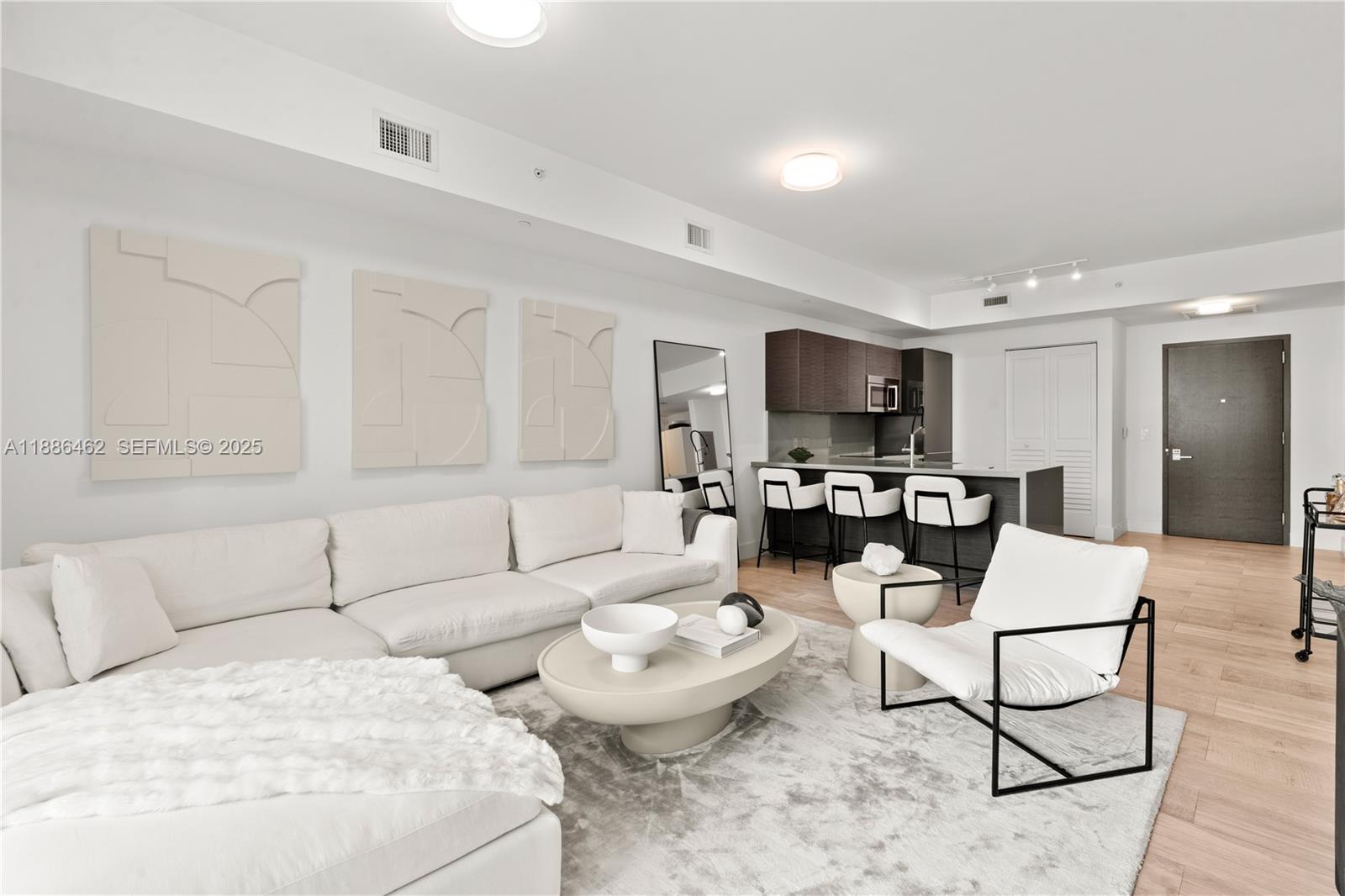 1080 Brickell Ave #2606, Miami FL 33131
