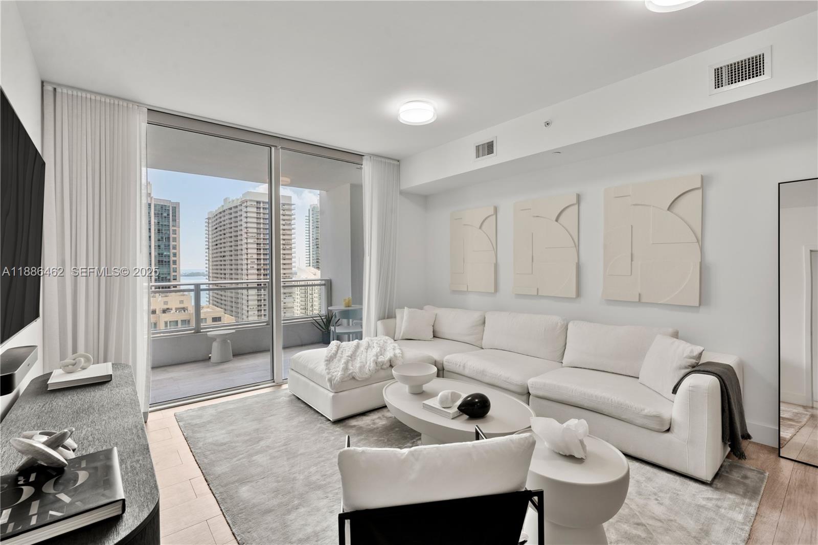 1080 Brickell Ave #2606, Miami FL 33131
