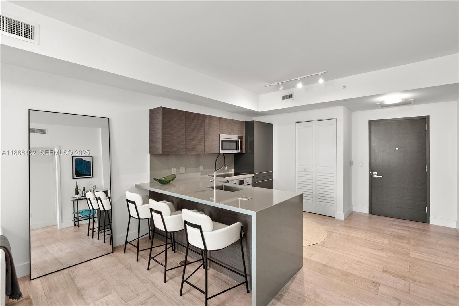 1080 Brickell Ave #2606, Miami FL 33131
