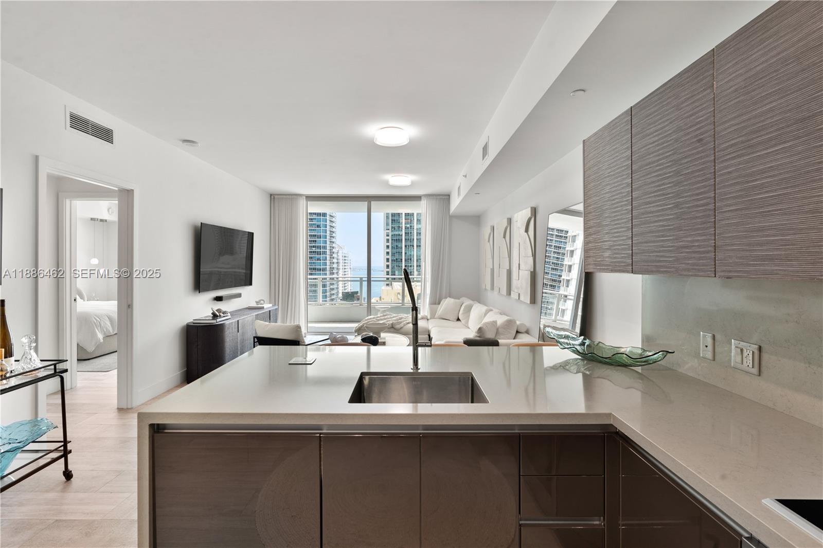 1080 Brickell Ave #2606, Miami FL 33131