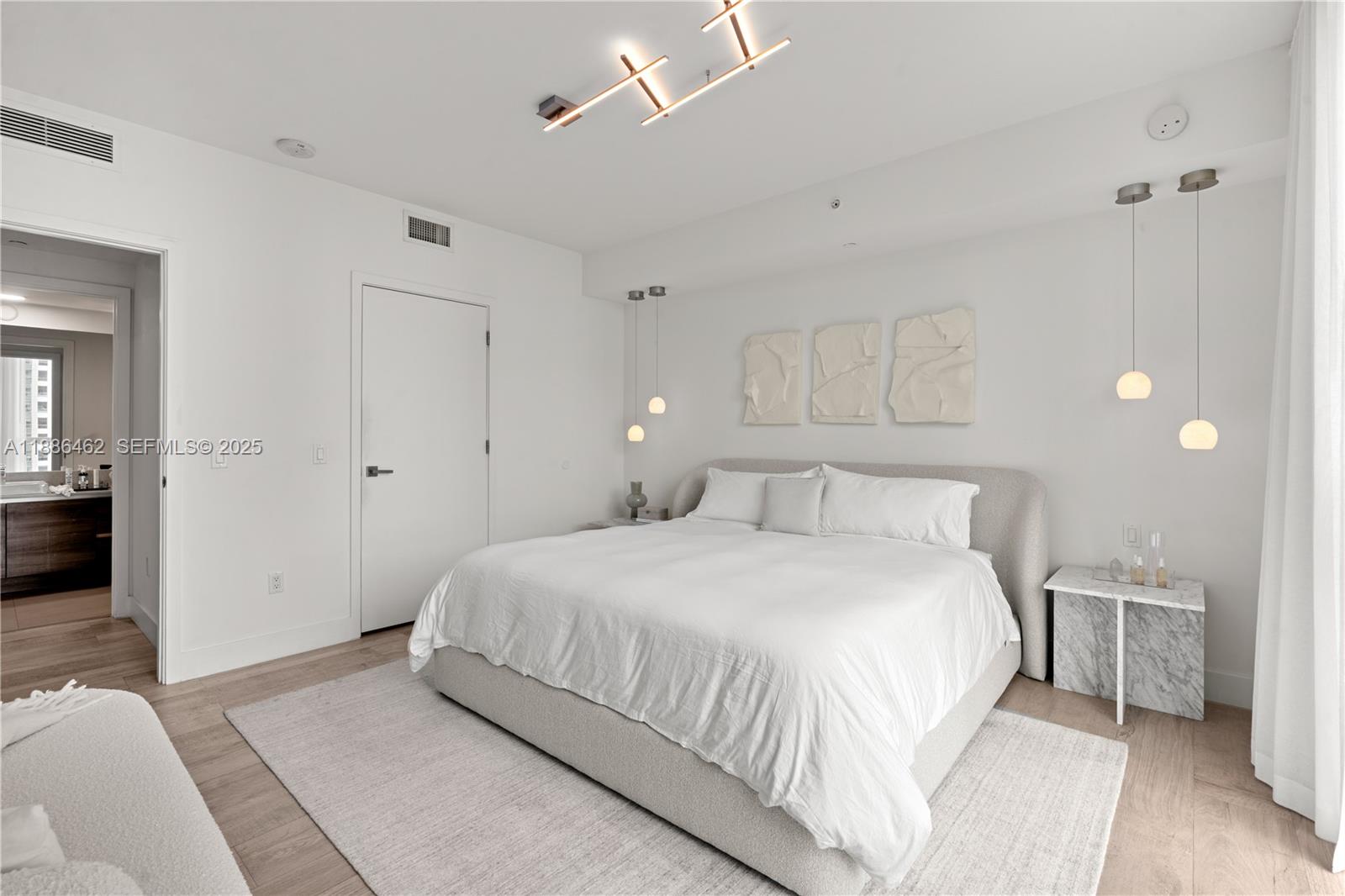 1080 Brickell Ave #2606, Miami FL 33131
