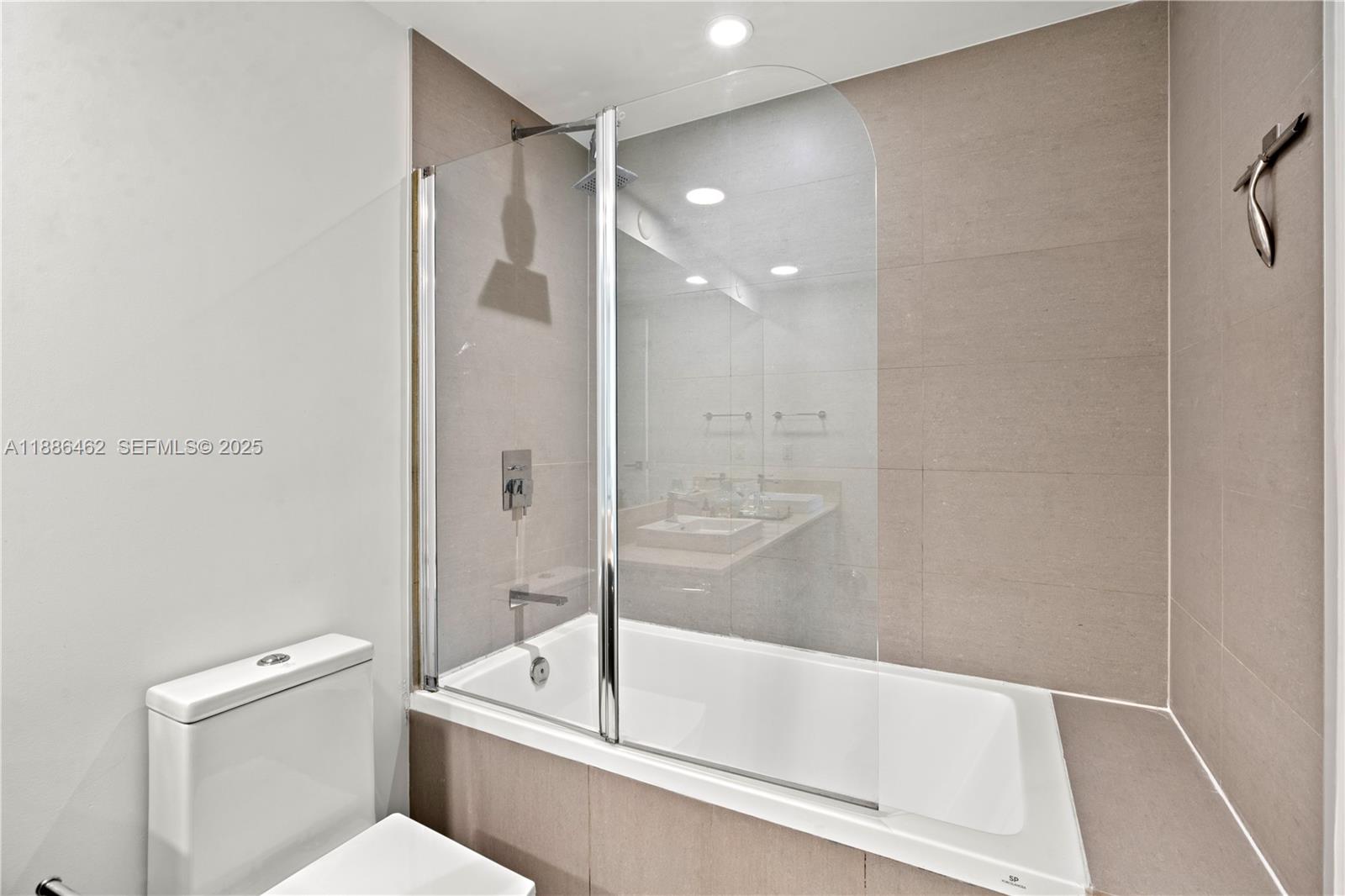 1080 Brickell Ave #2606, Miami FL 33131