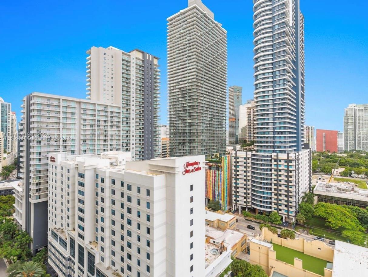 79 SW 12th St #2102-S, Miami FL 33130