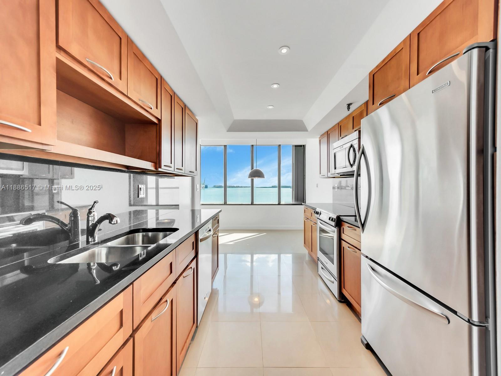 520 Brickell Key Dr #A806, Miami FL 33131