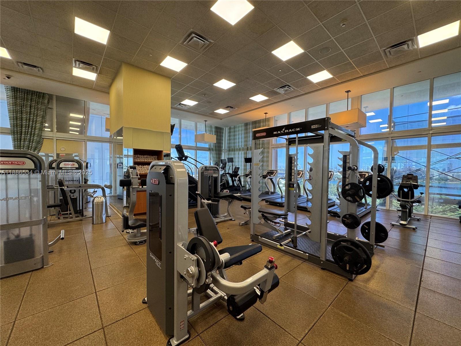 50 Biscayne Blvd #4903, Miami FL 33132